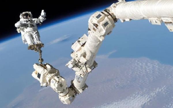 رکوردشکنی ناسا در تبدیل ادرار فضانوردان به آب آشامیدنی